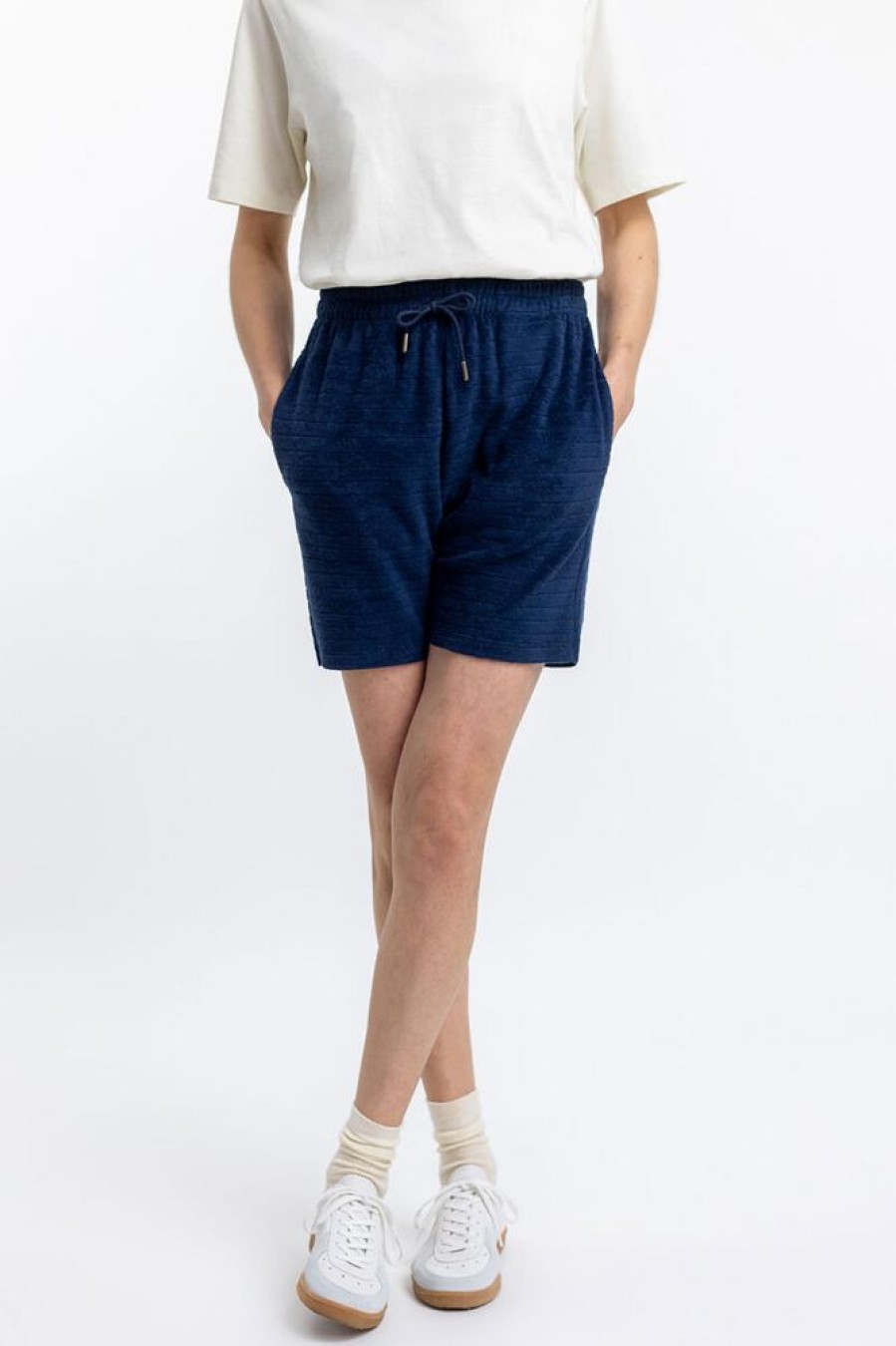 Damen Rotholz Hosen | Frottee Shorts Aus Bio-Baumwolle