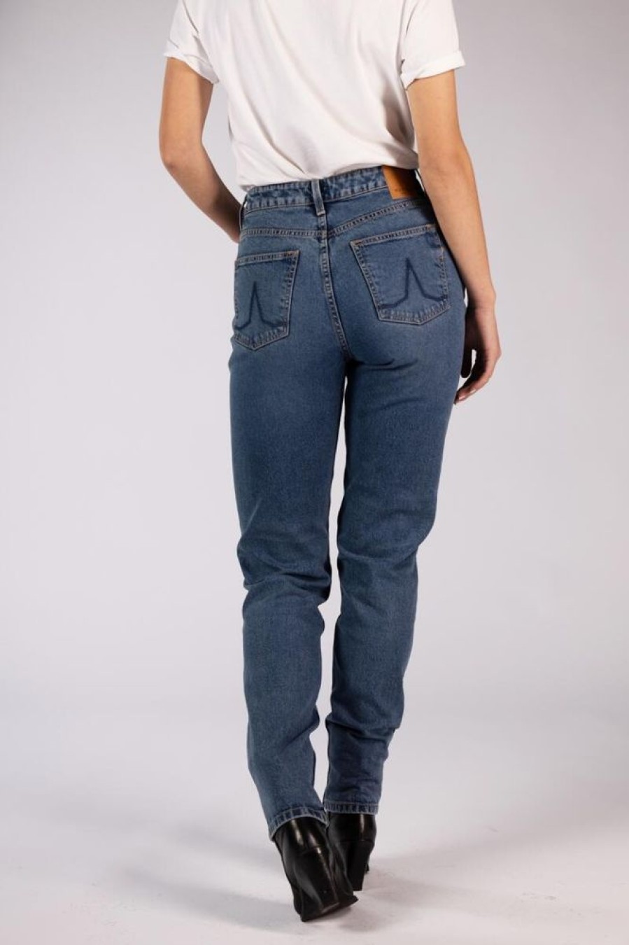 Damen Kuyichi Jeans | Jeans Loose Tapered Fit Mit Hohem Bund Und Schmalzulaufendem Bein - Nora